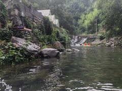 -藏龙百瀑漂流