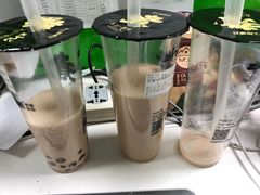 -沪上阿姨·精选茶饮(十一经路店)