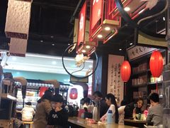 大堂-白七爷原汤捞面（大宅门）(泰盛广场金牌店)