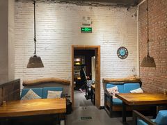 -苹果树下艺术餐厅(宋庄店)