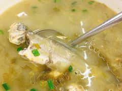 -渔中舟海鲜大排档(普陀沈家门店)