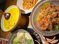 -吃饭皇帝大土家民族菜(正大广场店)