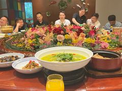 -梅花香里大酒店(郁金香路店)