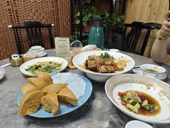 -洛东土菜馆(建国北路店)