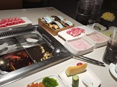 -海底捞火锅鲜切牛肉主题店(长寿路店)