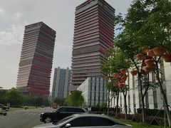 -艳阳天·非遗楚菜(武汉客厅店)