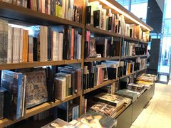 -茑屋书店(天目里店)