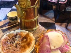 -香香腊排骨.野生菌火塘总店(束河店)