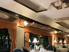 -火车头法国西餐厅