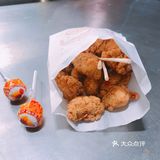 最美地铁站#美丽岛#出来的夜市
