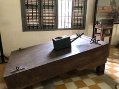 -吐斯廉屠杀博物馆