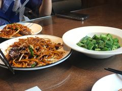 -皇后餐厅-煲仔·小菜·打边炉(古北店)