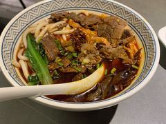 -粉吖吖·邵阳米粉(体育西路店)