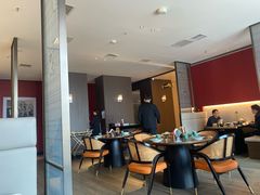 -鸽子侯·家宴·平价海鲜(绿地店)