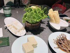 -鼎鼎香·港式火锅(北京SKP店)