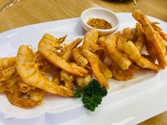 金牌脆皮虾-品海楼·大连海胆锅贴馆(东港店)