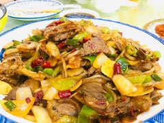 干锅带皮牛肉-国强手抓(西夏区店)