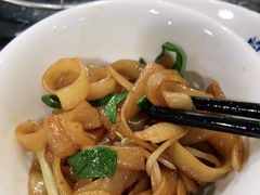-牛一煲美食(江高店)