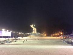 -丝绸之路山地度假区滑雪场