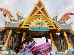 -七彩云南欢乐世界