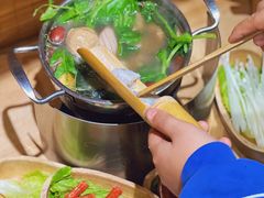 -独食火锅·半米屋台(直营总店)