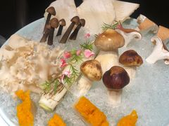 -领鲜天下·焗海鲜·花胶鸡(天目里店)