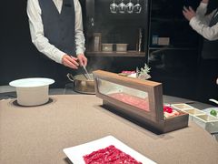 -左庭右院鲜牛肉火锅黑金店(陆家嘴中心店)