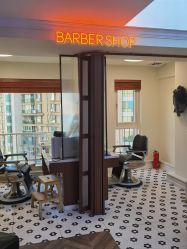 -理昂男士理发店 Barber shop