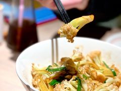 有机花菜-辣可可·小炒黄牛肉(皇庭广场店)