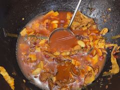 -曹丞相·地锅鸡·地锅鱼(武林店)