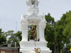 -皇家田广场(อนุสาวรีย์ทหารอาสา)