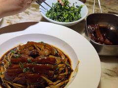 -弄堂里(西溪龙湖天街店)