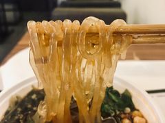 -荀记肉夹馍(三八家乐福店)