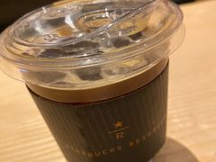 -星巴克臻选(济南恒隆店)