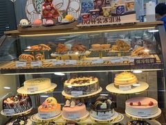 面包甜点陈列柜-DQ·蛋糕·冰淇淋(川沙东海岸店)
