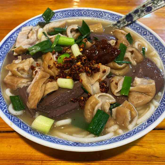 小巷内隐藏着的一家老字号跟着导航走就能找到