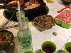 -钢管厂五区小郡肝串串香(奥克斯广场锦城万达店)