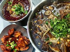 -蓉三少冒烤鸭·四川小吃集(北京首店)