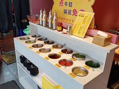 -串门邻居串串火锅(云南南路店)