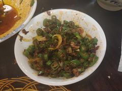 -蓝田九大碗民俗食府(蓝田店)