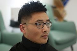 -发饰美男士增发补发假发定制店