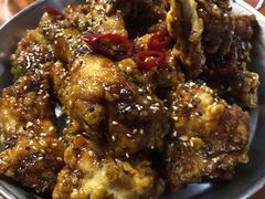 -BHC炸鸡(明洞总店)