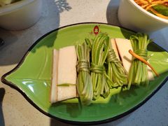 -一叶一世界·素食餐厅(锦华万达店)