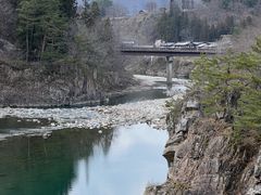 -白川乡与五箇山的合掌构造村落