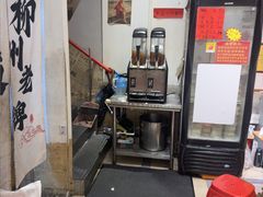 -柳州肥姨妈大骨螺蛳粉(万达中心店)