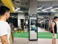 -CXFIT 陈徐健身工作室(凯旋店)