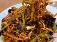 -春明狗肉馆(园丁花园店)