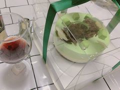 -山与蓝·轻糖鲜果蛋糕(勒泰店)