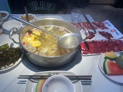 -潮牛壹号鲜牛肉火锅(世界城广场店)