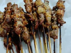 -巴汗羊肉串烧烤店